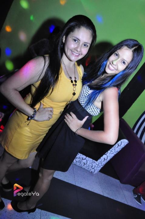 Foto 6 de El Manicomio sábado 25 de abril 2015 en Discoteca El Manicomio Bucaramanga, Bucaramanga