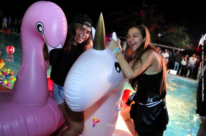 Foto 57 de RooF Top Sábado 18 de marzo de 2017 en Fiestas Colombia, Medellín