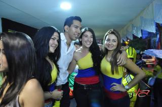 Foto 5 de Partido Colombia vs Ecuador en La Sala Club, Bucaramanga