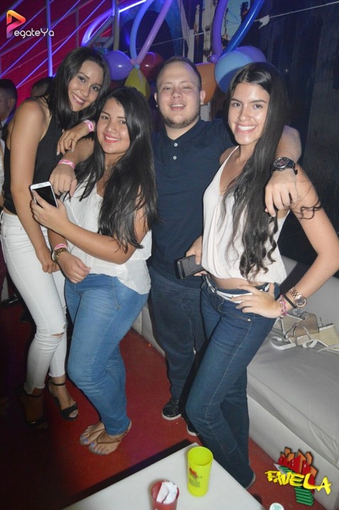 Foto 23 de Favela - 4to Fds Sept. 2017 en Favela Club Menga, Cali