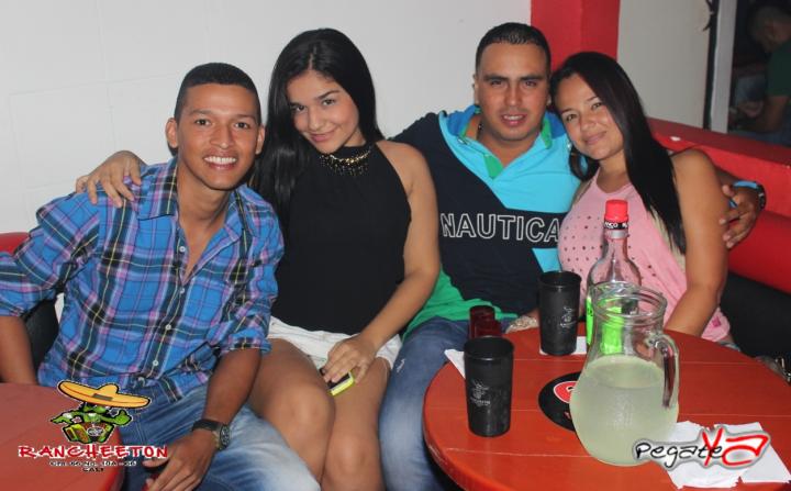 Foto 30 de Rancheeton - Dic 6 y 13 del 2014 en Rancheton Cali, Cali