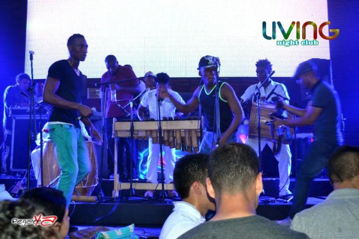 Foto 23 de Living - Feria 2014 en Living Night Club, Cali