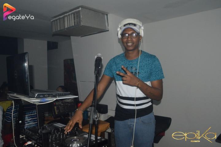 Foto 48 de Epika - 2do FDS Dic. 2016 en Epika Night Club, Cali