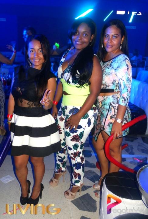 Foto 63 de Living - 2do FDS Abril 2015 en Living Night Club, Cali