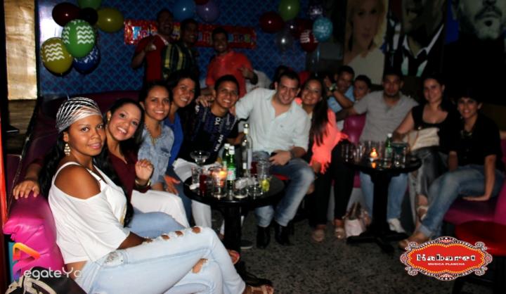 Foto 25 de Kabaret Bar - Marzo 08 del 2015 en Kabaret - Granada, Cali