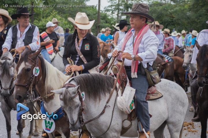 Foto 35 de Cabalgata Torneo Int de Joropo en Cabalgata Torneo Int de Joropo, Villavicencio