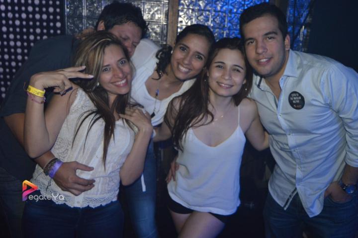 Foto 27 de Bar Bling sábado 28 de marzo 2015 en Bar Bling Bucaramanga, Bucaramanga
