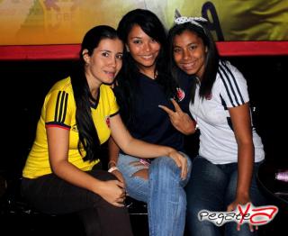Foto 11 de Octubre 12 del 2013 en Am / PM Bar - Cali, Cali