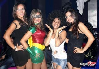 Foto 2 de Octubre 26 del 2013 en Rooms Club