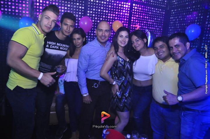 Foto 50 de PISO V - Sabado 8 de abril de 2017 en Bar Piso V Bucaramanga, Bucaramanga
