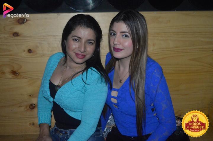 Foto 8 de Mi Dios se lo Pague - 4to Fds Abril 17 en Fonda Mi Dios Se Lo Pague, Cali