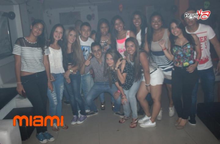 Foto 54 de Miami Bar - Halloween 2014 en Miami Bar Cali, Cali