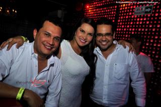 Foto 38 de Bar Bling - 8 de febrero de 2012 en Bar Bling Bucaramanga, Bucaramanga