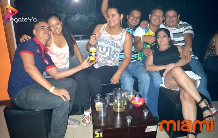 Foto 19 de Miami Bar - 5to FDS Agt 2015 en Miami Bar Cali, Cali