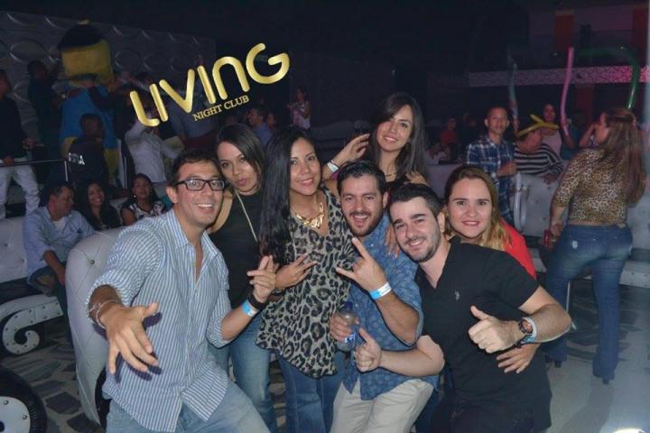 Foto 24 de Living Night Club - 2do/3er fds Junio en Living Night Club, Cali