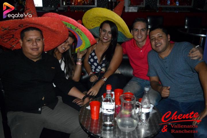 Foto 27 de Chente - Amor & Amistad 2016 en CHENTE Vallenatos y Rancheras, Cali