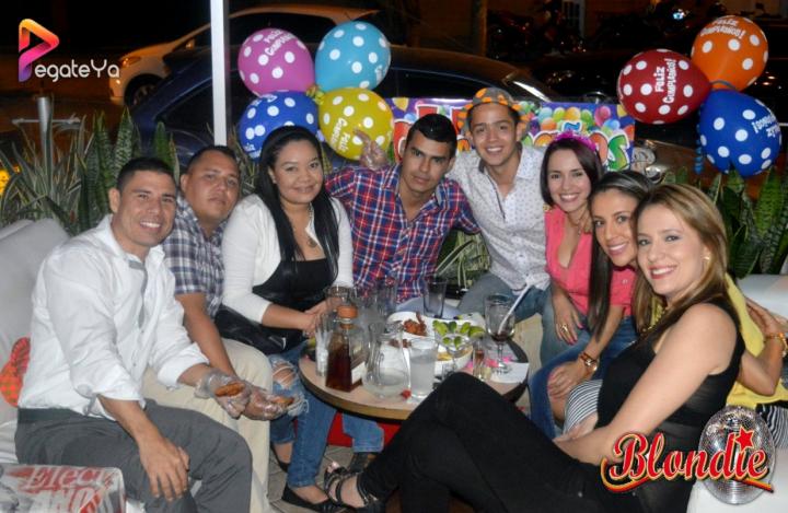 Foto 12 de Blondie - 4to FDS Sept 2015 en Blondie Bar Cali, Cali