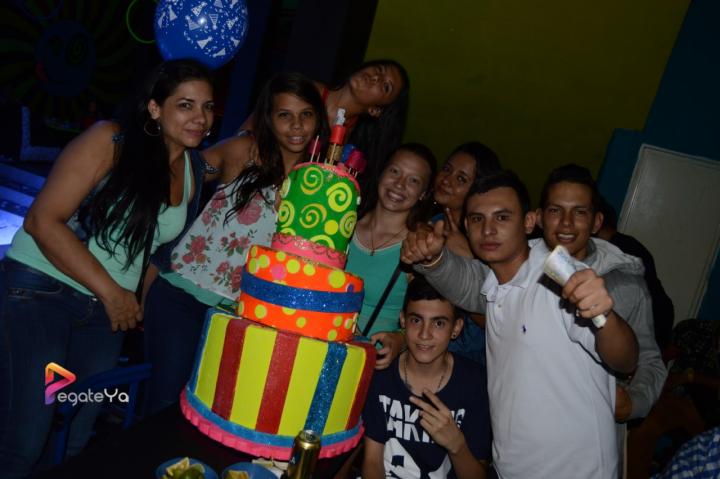 Foto 33 de El manicomio sábado 04 de julio 2015 en Discoteca El Manicomio Bucaramanga, Bucaramanga