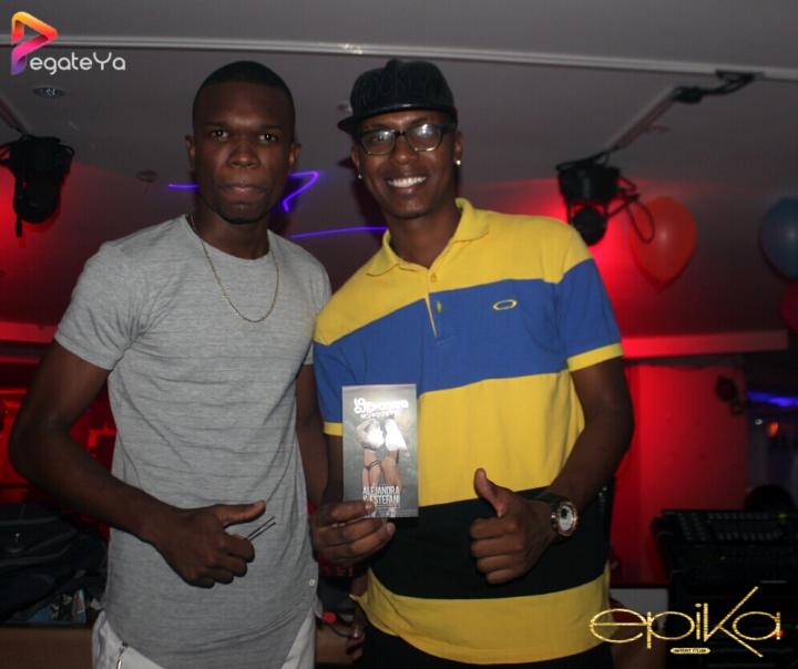 Foto 9 de EPIKA NIGHT CLUB - 2do FDS MAYO 2016 en Epika Night Club, Cali