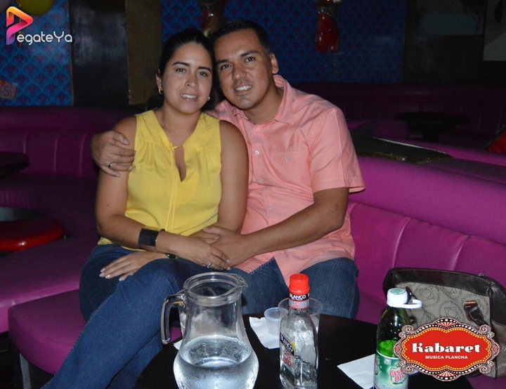 Foto 20 de Kabaret Bar - 3er Fds Agosto 2017 en Kabaret - Granada, Cali