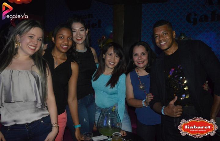 Foto 17 de Kabaret Bar - 1ER Fds Junio 2017 en Kabaret - Granada, Cali