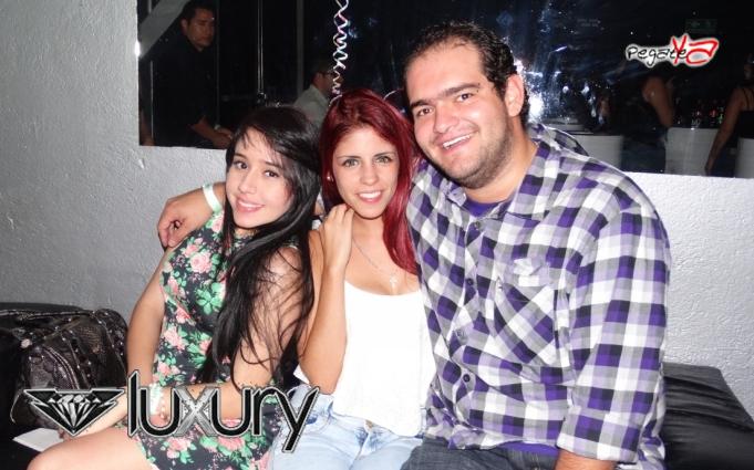 Foto 52 de Luxury - Nov 15 y 22 del 2014 en Discoteca Luxury Medellin, Medellín