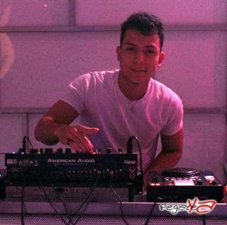 Foto 33 de Diciembre 07 del 2013 en Babel / Barra Libre Cali, Cali