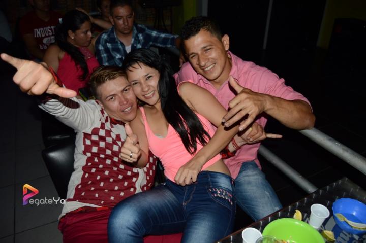 Foto 8 de New York sábado 04 de julio 2015 en Discoteca New York Bucaramanga, Bucaramanga
