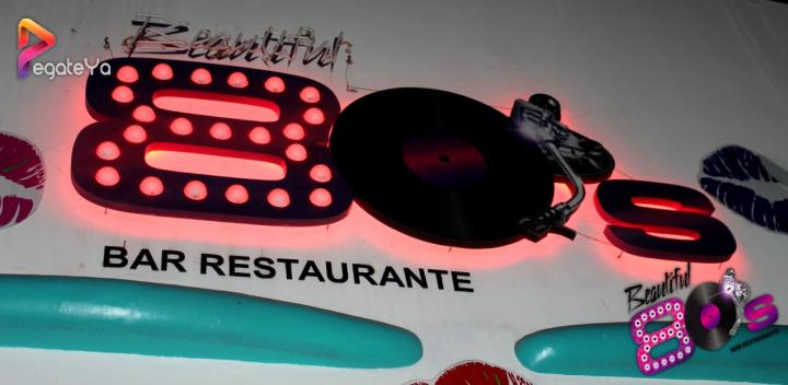 Foto 19 de Beautiful - 1er FDS Oct 2015 en Beautiful 80`s Cali, Cali