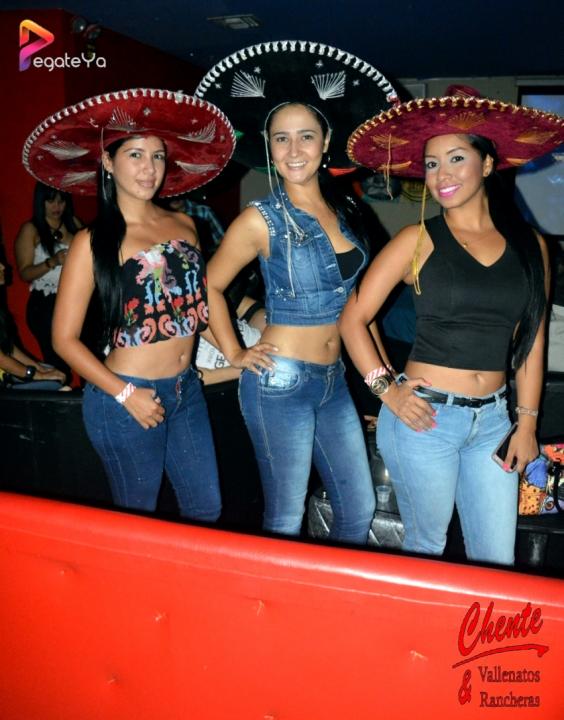 Foto 2 de Chente - 1er FDS Julio 2015 en CHENTE Vallenatos y Rancheras, Cali