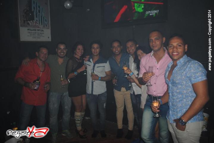 Foto 28 de Cinema Club 18 y 19 de Julio en D8 club, Cartagena