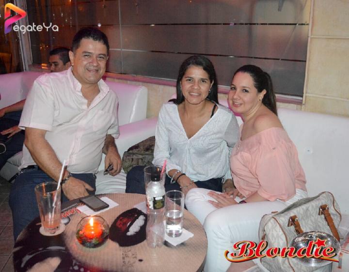 Foto 13 de Blondie - 3er FDS Dic 2016 en Blondie Bar Cali, Cali