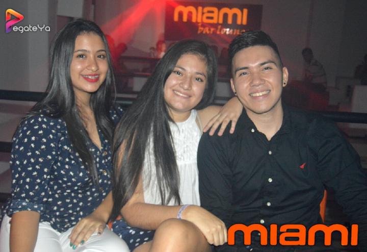 Foto 37 de Miami Bar - 3er Fds Mayo 2017 en Miami Bar Cali, Cali