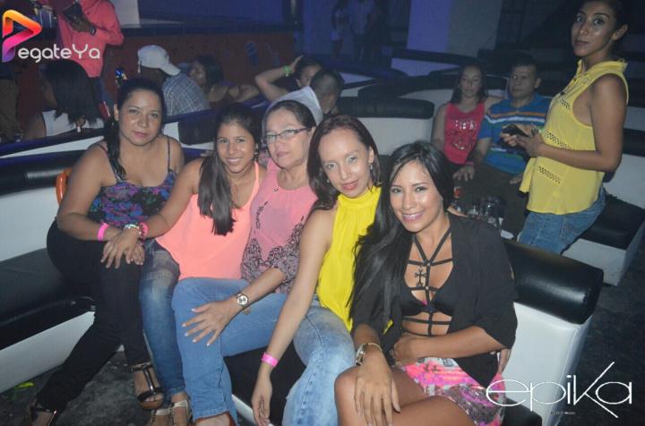 Foto 33 de Epika Night Club - 2do Fds Abril 2016 en Epika Night Club, Cali