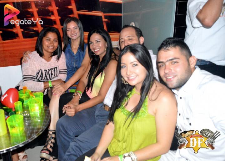 Foto 41 de El DF Club - Amor & Amistad 2016 en El DF Club Discoteca