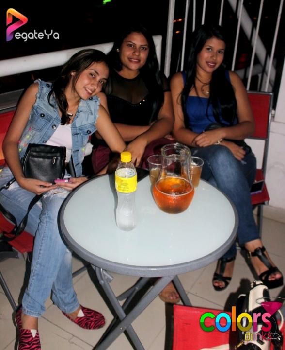 Foto 10 de Colors - 4to FDS SPT 2015 en Colors Drinks
