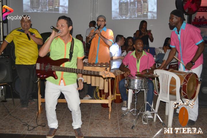 Foto 35 de Cafe mi Tierra - 1er Fds Agosto 2016 en Cafe Mi Tierra, Cali