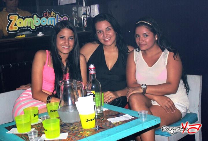 Foto 3 de Zambomba - Agosto 23 del 2014 en Club Zambomba, Cali