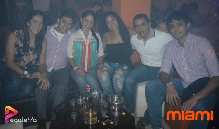 Foto 29 de Miami Bar - 1er FDS Junio 2015 en Miami Bar Cali, Cali