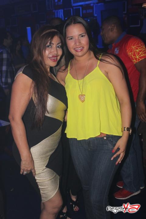 Foto 97 de Lolas Club - Ñejo - Dic. 05 del 2014 en Lolas Club Menga Cali, Cali