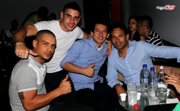 Foto 5 de Sinaloa Bar - Dic. 6 y 13 del 2014 en Sinaloa Bar, Cali