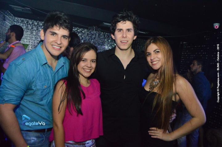 Foto 33 de Bar Bling - viernes 16 oct 2015 en Bar Bling Bucaramanga, Bucaramanga