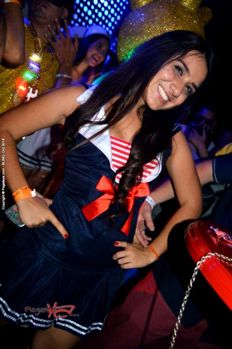 Foto 15 de Bling viernes 31 de octubre de 2014 en Bar Bling Bucaramanga, Bucaramanga