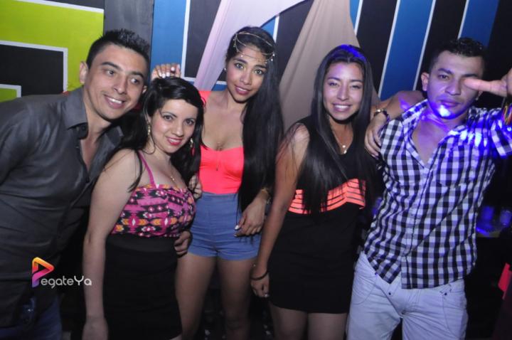 Foto 51 de El Manicomio sábado 30 de mayo 2015 en Discoteca El Manicomio Bucaramanga, Bucaramanga