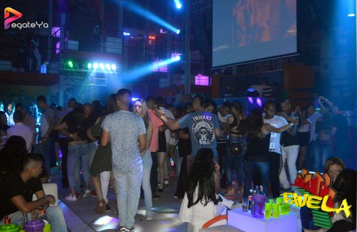 Foto 43 de Favela Club - 1er Fds Mayo 2017 en Favela Club Menga, Cali