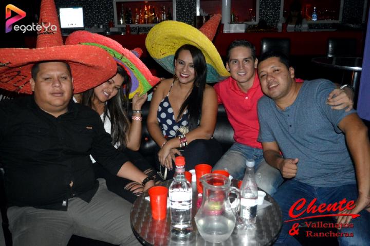 Foto 28 de Chente - Amor & Amistad 2016 en CHENTE Vallenatos y Rancheras, Cali