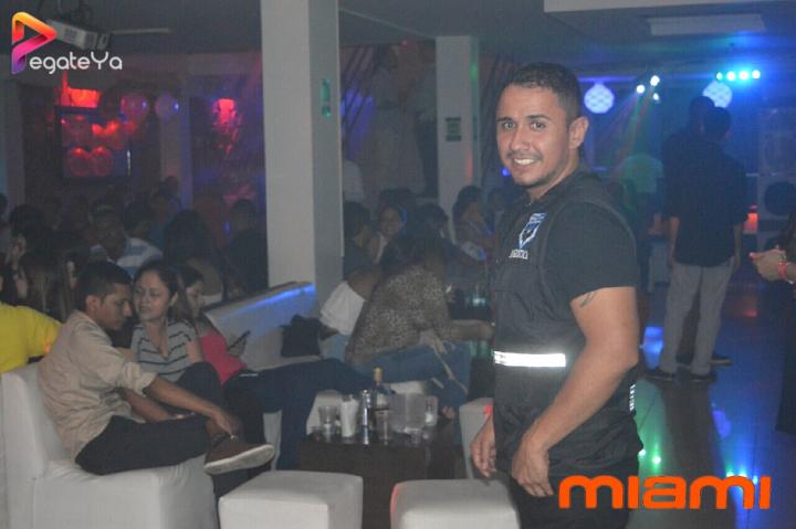 Foto 39 de Miami Bar - Amor & Amistad 2016 en Miami Bar Cali, Cali