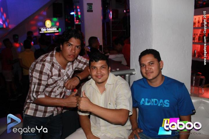 Foto 10 de TABOO viernes 17 de abril de 2015 en Discoteca Taboo Cartagena, Cartagena