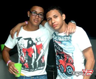 Foto 39 de Abril 13 del 2012 en Babel / Barra Libre Cali, Cali