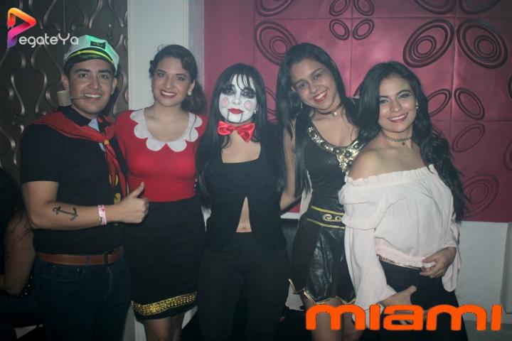 Foto 2 de Miami Bar - Hallowen 2016 en Miami Bar Cali, Cali